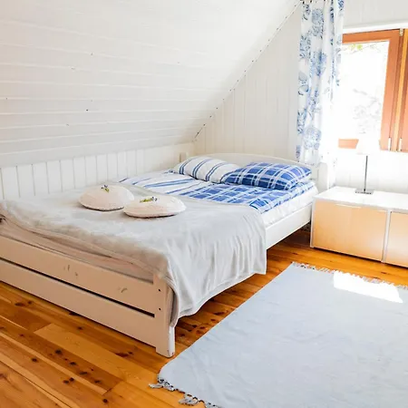 Dom Pod Klonem Na Kaszubach Casa vacanze *
