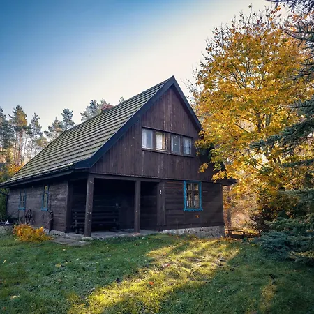 Dom Pod Klonem Na Kaszubach *