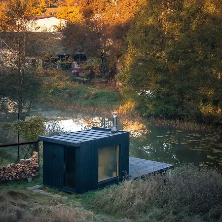 Dom Pod Klonem Na Kaszubach Casa vacanze Koscierzyna