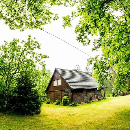 Dom Pod Klonem Na Kaszubach Casa vacanze