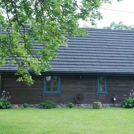Feriehus Dom Pod Klonem Na Kaszubach